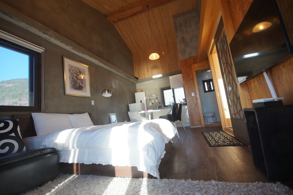 Namhae Whale'S Dream Villa Exterior foto