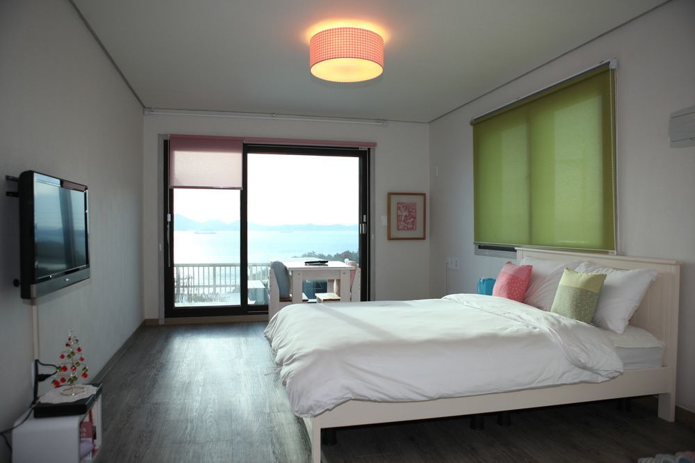 Namhae Whale'S Dream Villa Exterior foto