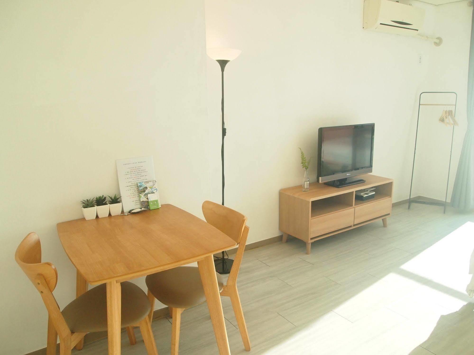 Namhae Whale'S Dream Villa Exterior foto